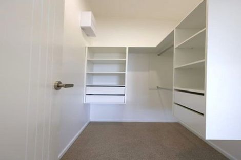 Photo of property in 5/25 Hutchinson Avenue, New Lynn, Auckland, 0600