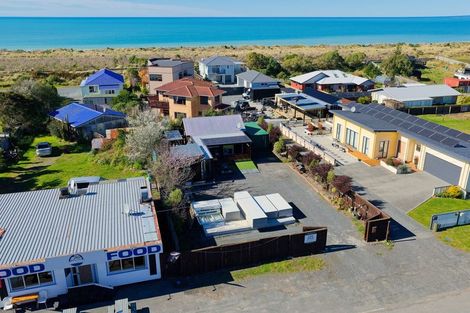 Photo of property in 238 Beach Road, Kaikoura, 7300
