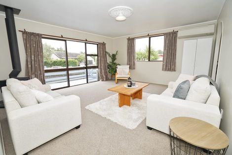 Photo of property in 3 Karen Crescent, Dinsdale, Hamilton, 3204