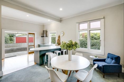 Photo of property in 11 Vigor Brown Street, Napier South, Napier, 4110