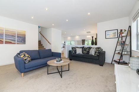 Photo of property in 6b Cronin Place, Beach Haven, Auckland, 0626