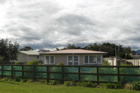 Photo of property in 9 Arthur Street, Waikawa Beach, Manakau, 5573
