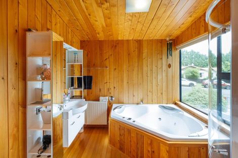 Photo of property in 38 Grammar Street, Kimbolton, 4777