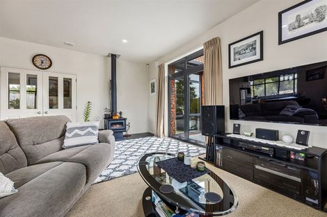 Photo of property in 6 Olivea Place, Oxford, 7430