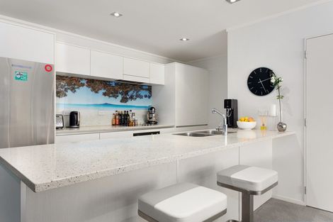 Photo of property in Quayside Apartments, 210/11 George Street, Whakatane, 3120