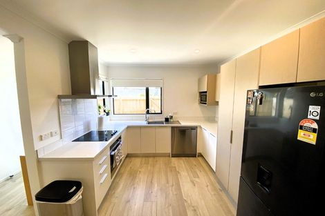 Photo of property in 30b Titoki Street, Te Atatu Peninsula, Auckland, 0610