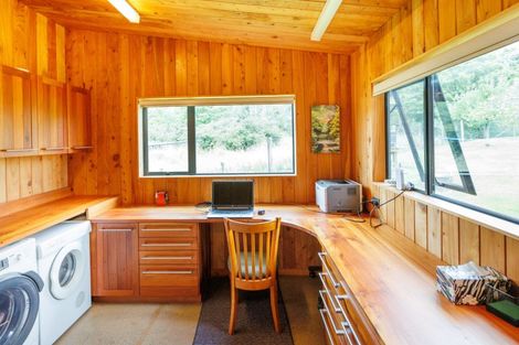 Photo of property in 38 Grammar Street, Kimbolton, 4777