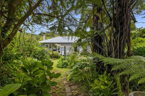 Photo of property in 126 Huatoki Street, Frankleigh Park, New Plymouth, 4310