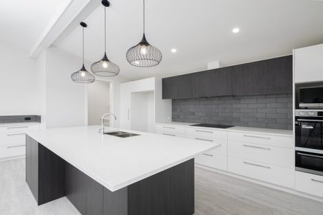 Photo of property in 77 Stratford Drive, Cable Bay, 0420