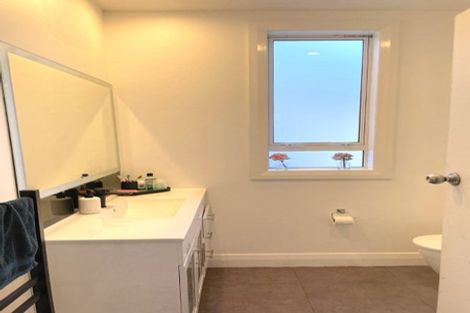 Photo of property in 17 Ranelagh Street, Karori, Wellington, 6012