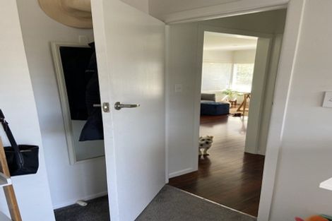 Photo of property in 1/43 Tramway Road, Beach Haven, Auckland, 0626