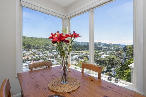 Photo of property in 47 Melbourne Road, Island Bay, Wellington, 6023