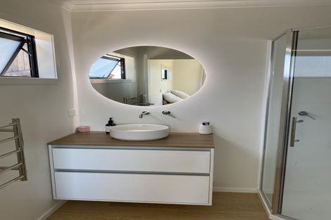 Photo of property in 33 Omahina Street, Raglan, 3225