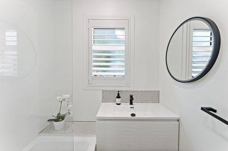 Photo of property in 109b Atkin Avenue, Mission Bay, Auckland, 1071