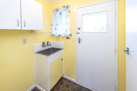 Photo of property in 1b Cedar Drive, Aramoho, Whanganui, 4500