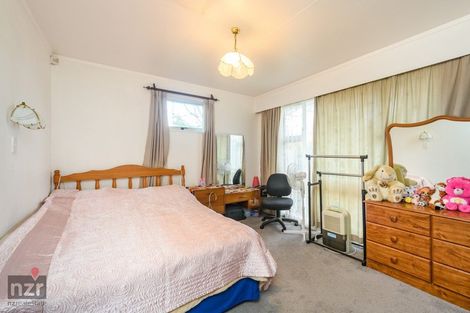 Photo of property in 23 Kaimanawa Street, Kelvin Grove, Palmerston North, 4414