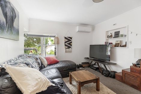 Photo of property in 18 Hepara Street, Hataitai, Wellington, 6021