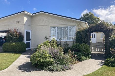 Photo of property in 5 Hamlet Street, Stratford, 4332