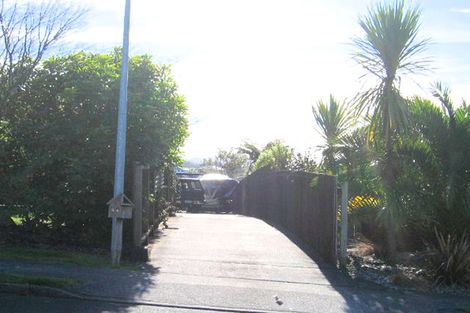 Photo of property in 30 Rosehill Place, Nawton, Hamilton, 3200