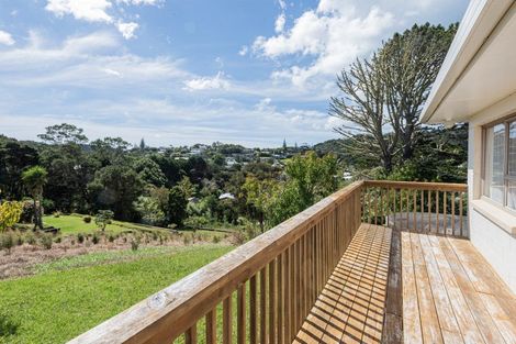 Photo of property in 10 Gould Street, Russell, 0202