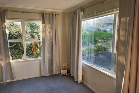 Photo of property in 1/23 Woodcote Drive, Glenfield, Auckland, 0629