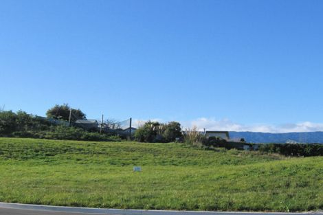Photo of property in 4 Mountainview Terrace, Otaki Beach, Otaki, 5512