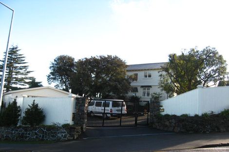 Photo of property in 81 Hackthorne Road, Cashmere, Christchurch, 8022