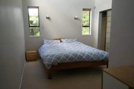 Photo of property in 5 Kate Way, Karori, Wellington, 6012