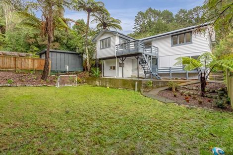 Photo of property in 31 Wyndham Road, Pinehaven, Upper Hutt, 5019