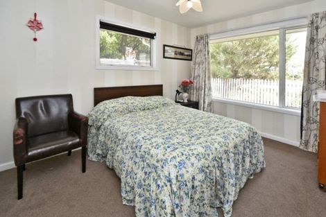 Photo of property in 2/71 Cashmere Road, Cashmere, Christchurch, 8022