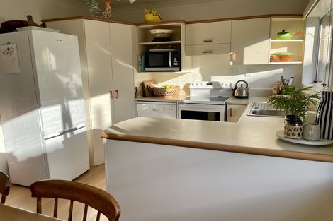 Photo of property in 22 Golf Road, Tahunanui, Nelson, 7011