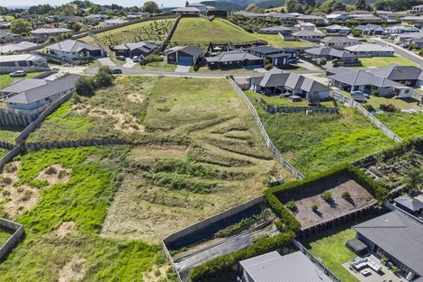 Photo of property in 27 Moira Close, Welcome Bay, Tauranga, 3175