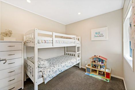 Photo of property in 1/4a Harley Road, Hauraki, Auckland, 0622