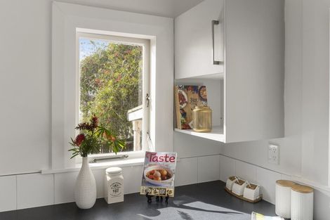 Photo of property in 26 Seabrook Avenue, New Lynn, Auckland, 0600