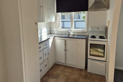 Photo of property in 501 Grove Road, Mayfair, Hastings, 4122