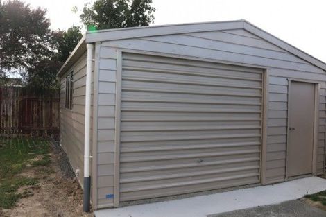 Photo of property in 8 Cargill Grove, Kelvin Grove, Palmerston North, 4414