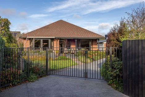 Photo of property in 84 Leinster Road, Merivale, Christchurch, 8014