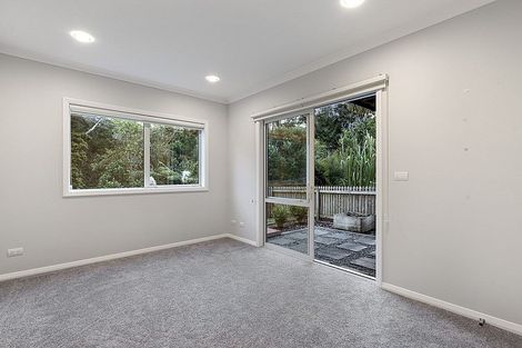 Photo of property in 61 Bernard Magnus Lane, Greenhithe, Auckland, 0632