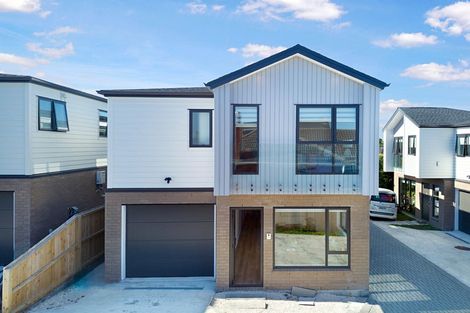 Photo of property in 22b Toru Street, Te Atatu Peninsula, Auckland, 0610