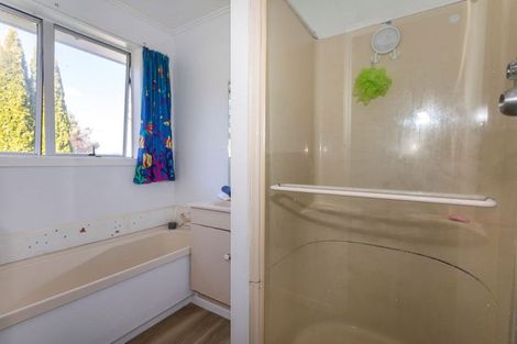 Photo of property in 3 Heretaunga Road, Maharahara, Dannevirke, 4972