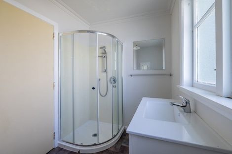 Photo of property in 34 Quinn Road, Levin, 5510