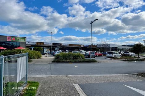 Photo of property in 92 Puhirake Crescent, Pyes Pa, Tauranga, 3112