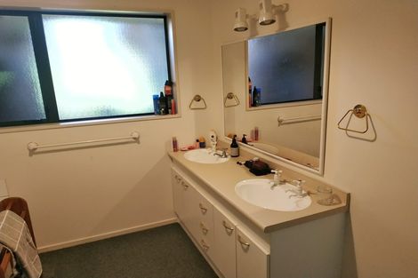 Photo of property in 283a Eastern Terrace, Sydenham, Christchurch, 8023