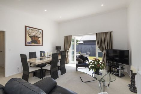 Photo of property in 5 Butler Place, Fitzherbert, Palmerston North, 4410