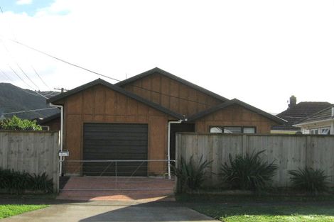 Photo of property in 2a Cooper Street, Taita, Lower Hutt, 5011