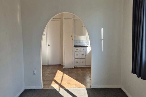 Photo of property in 501 Grove Road, Mayfair, Hastings, 4122