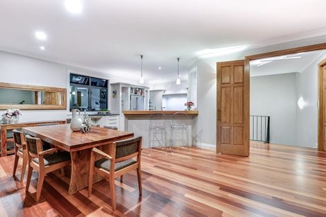 Photo of property in 145 Lake Crescent, Hamilton Lake, Hamilton, 3204