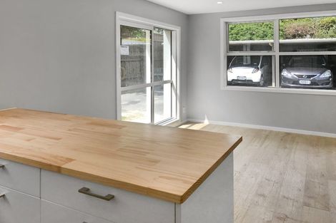 Photo of property in 2/36 Roxburgh Street, Mount Victoria, Wellington, 6011