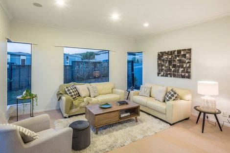Photo of property in 90 Kentwood Drive, Woodridge, Wellington, 6037