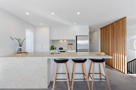 Photo of property in 1/98 Park Rise, Campbells Bay, Auckland, 0630